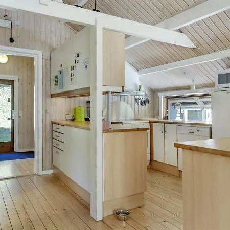 Holiday home Windelgard - 1km From The Sea In Nw Jutland By Interhome *