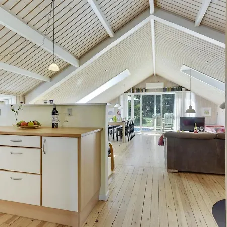 Holiday home Windelgard - 1km From The Sea In Nw Jutland By Interhome Lokken