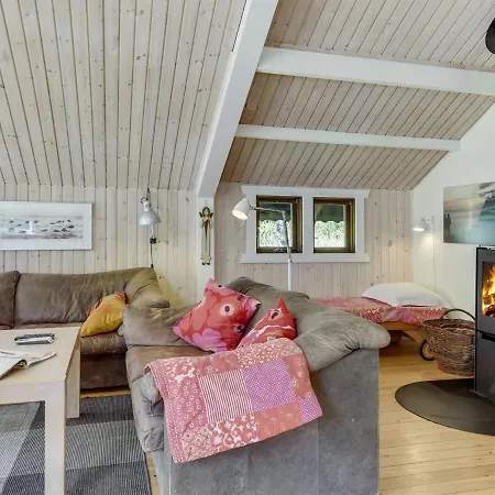 Holiday home Windelgard - 1km From The Sea In Nw Jutland By Interhome Lokken